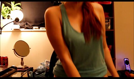 Sexy tóc vàng fack phím sec khong che hai vòi nước