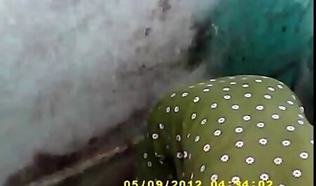 Bà nội trợ assfucked qua nửa sec o che đêm trộm