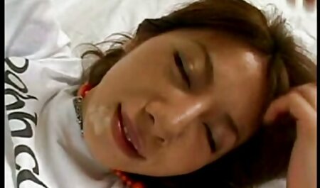 Hạn chế tình dục nô lệ cô gái phim sec k được cô ấy L. trêu chọc trong một ngục tối